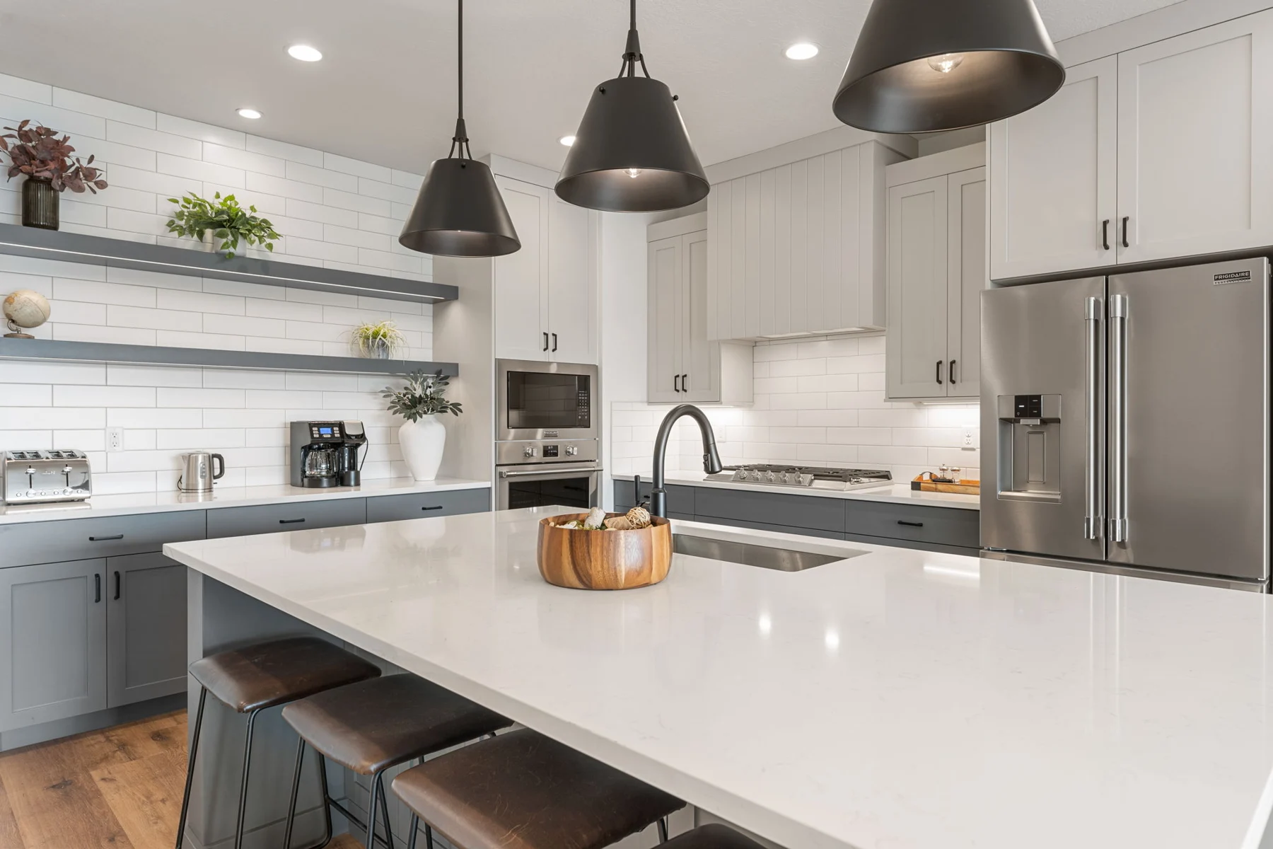 Kitchen island and pendant lighting – Isle 64 vacation rental in Washington, Utah near St. George and Zion